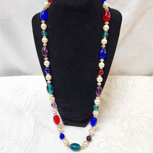 Women's Beaded Necklace